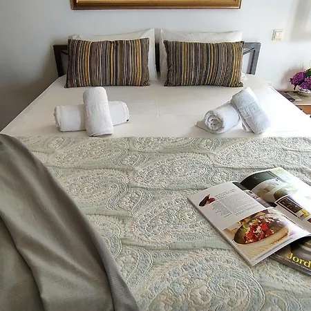 King Size Bed, Terra Relaxa, Vista Al Mar, Near Achilleio Vakantiehuis Achílleion