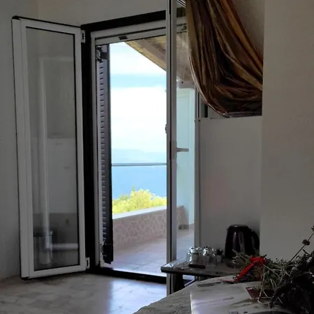 King Size Bed, Terra Relaxa, Vista Al Mar, Near Achilleio