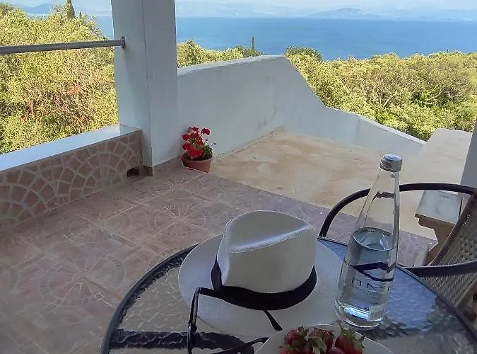 King Size Bed, Terra Relaxa, Vista Al Mar, Near Achilleio