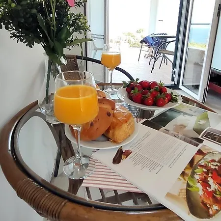 King Size Bed, Terra Relaxa, Vista Al Mar, Near Achilleio بيت للعطل